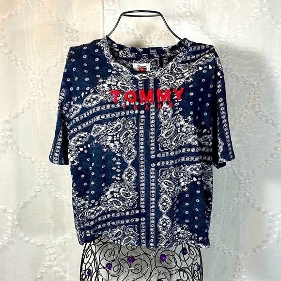 Tommy Hilfiger paisley blue box top NWT size S - Picture 1 of 9